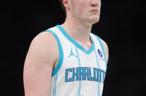 明升体育-新秀Kon Knueppel投进273记三分，NBA历史没人做到过